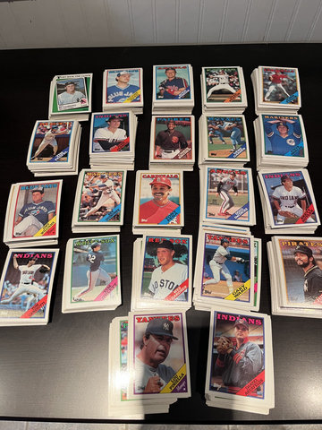 1988 Topps Baseball Near Complete Set 627/792 No Duplicates