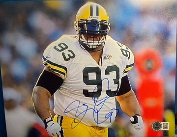 GILBERT BROWN AUTOGRAPHED 8x10 PHOTO PACKERS BECKETT WITNESS
