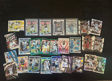 2023-24 FOOTBALL / BASKETBALL COLOR LOT 113