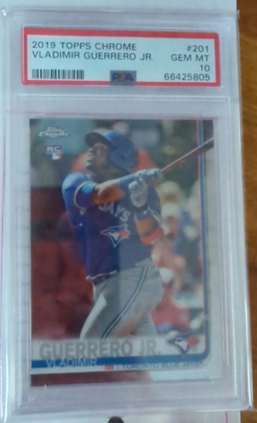 2019 Topps Chrome Vladimir Guerrero PSA 10