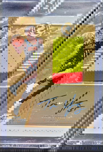 2018-19 Panini Opulence Trae Young RPA The National Black Box #1/1 Rookie Patch Auto #134 