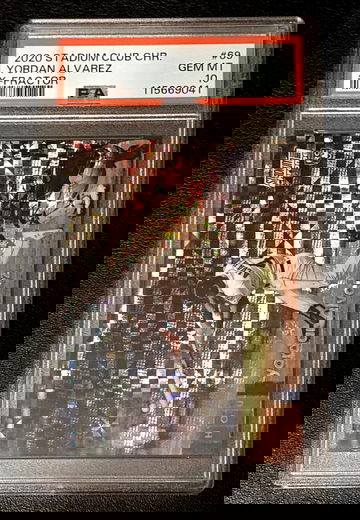 Yordan Alvarez RC  XFractor  PSA 10  2020 1st Stadium Club Refractor  Astros Rookie