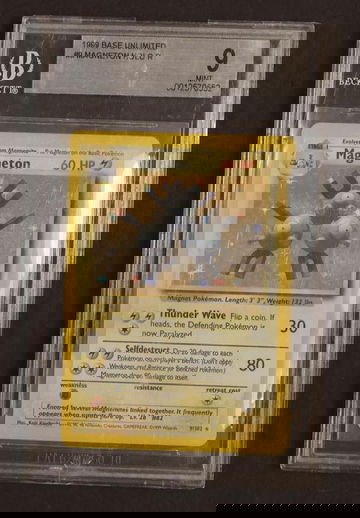 1999 Pokémon Base Set Magneton #9/102 Holo BGS 9