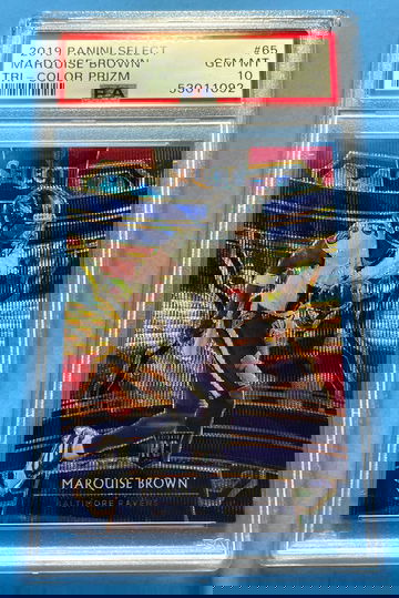 2019 Panini Select Marquise Brown Tri-Color /199 PSA 10