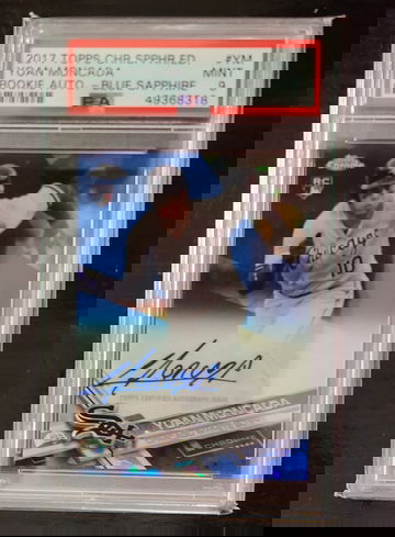 2017 Topps Chrome Sapphire Yoan Moncada RC Auto PSA
