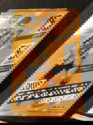 2017 Panini Revolution Soccer Hanger Box