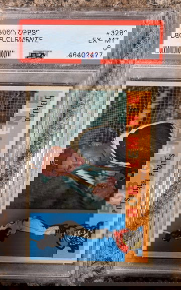 1960 Topps Roberto Clemente PSA 6 Centered