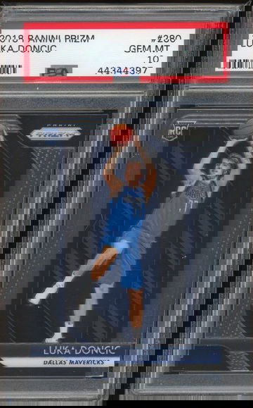 2018 Panini Prizm Luka Doncic PSA 10