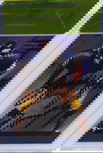 TONY GONZALEZ SIGNED 1997 #49 SCORE BOARD VISIONS CARD RC ENCAPSULATED BECKETT