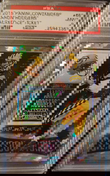 2015 Contenders Aaron Rodgers cracked ice /23 PSA 9