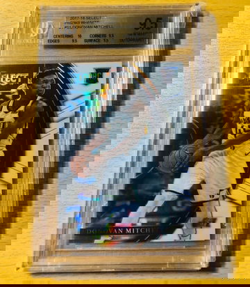 Select White RC Donovan Mitchell 9.5 Rare
