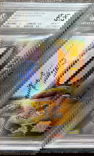 2013-14 Spectra Kobe Bryant Gold Patch Auto /10