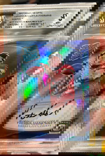 2017 Panini Donruss Optic Patrick Mahomes On-Card Rookie Purple Auto /35! BGS 9! HOT! TOUGH GRADE! CLEAN AUTO!