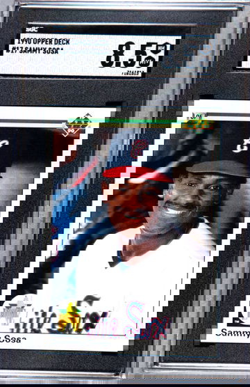 1990 Upper Deck #17 Sammy Sosa RC SGC 8.5 NM-MT+