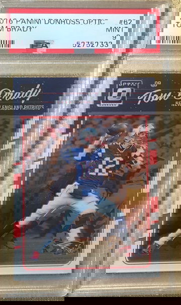 2016 Panini Donruss Optic Tom Brady PSA 9 Mint