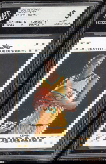 2007 Topps Kevin Durant BGS 9 (10 Centering)
