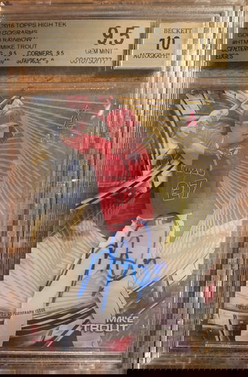 2016 Mike Trout Topps Rainbow Refractor /50 Auto