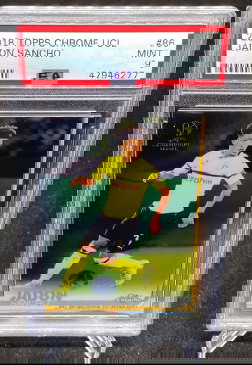 2018-19 Topps Chrome Jadon Sancho RC PSA 9