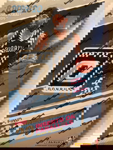 2019-20 Optic Basketball - TMall exclusive red and gold wave parallels 2019-20 Optic TMall exclusive zion williamson red & gold wave prizms