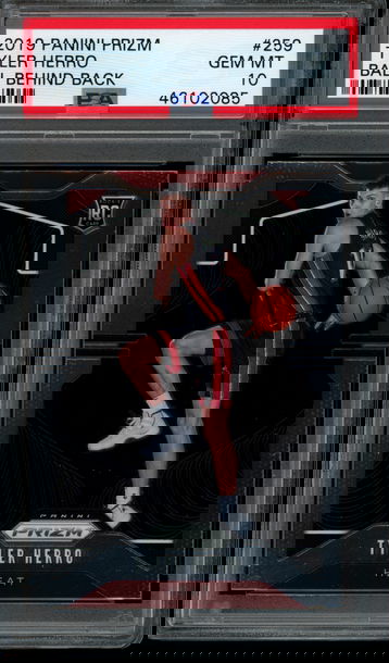 2019 Panini Prizm #259 Tyler Herro PSA GEM MINT 10 - Photo Variation BALL BEHIND BACK