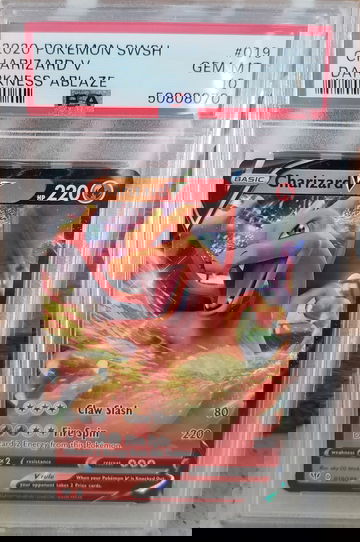 2020 Pokemon Sword and Shield Darkness Ablaze Charizard V 019 PSA 10 Gem-Mint