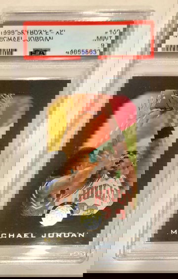 Michael Jordan 1995 Skybox E-XL #10 PSA 9