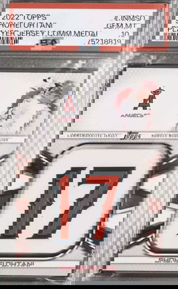 2022 Topps Shohei Ohtani Jersey #17 Medallion #JNM-SO PSA 10