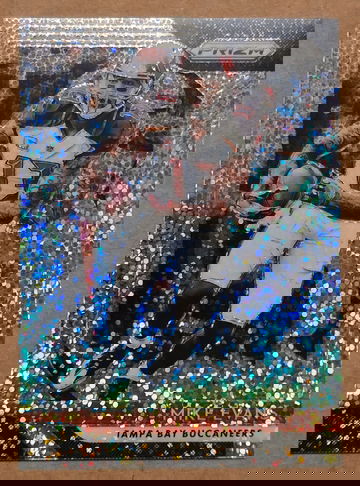 2018 Panini Prizm Mike Evans White Sparkle SSP