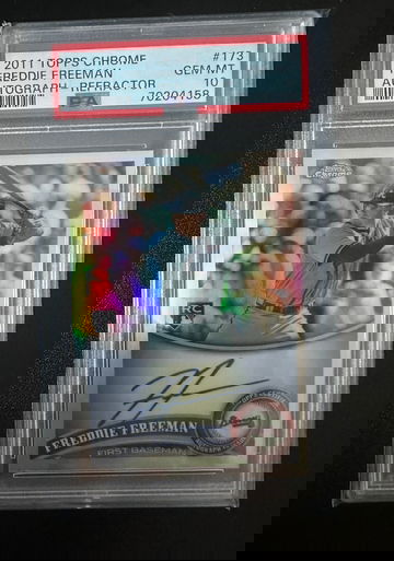 Freddie Freeman 2011 Topps Chrome Refractor Auto /499 PSA 10