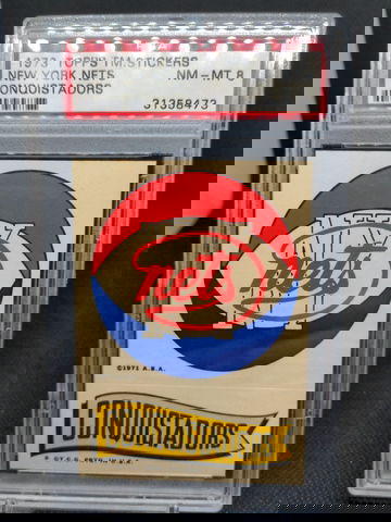 1973 Topps Stickers New York Nets Conquistadors PSA 8