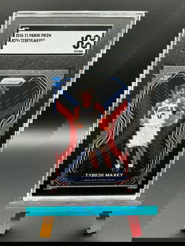 2020 Panini Prizm Tyrese Maxey Base Rookie Card SGC 8 NM/MT (RC)