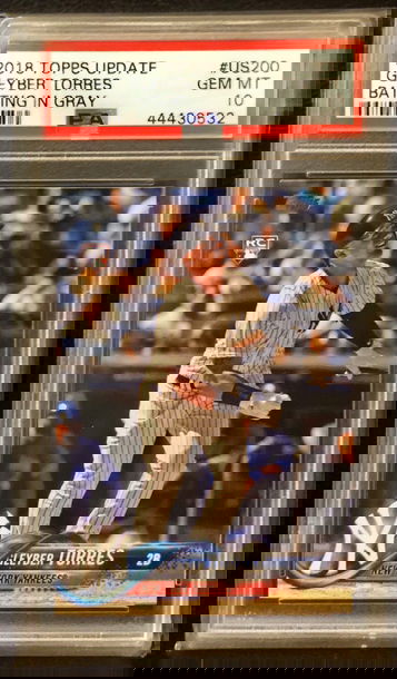 2018 Topps Update Gleyber Torres Pinstripe Jersey Yankees RC Rookie PSA 10