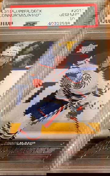 2015 Upper Deck Connor McDavid Young Guns RC #201 PSA 10