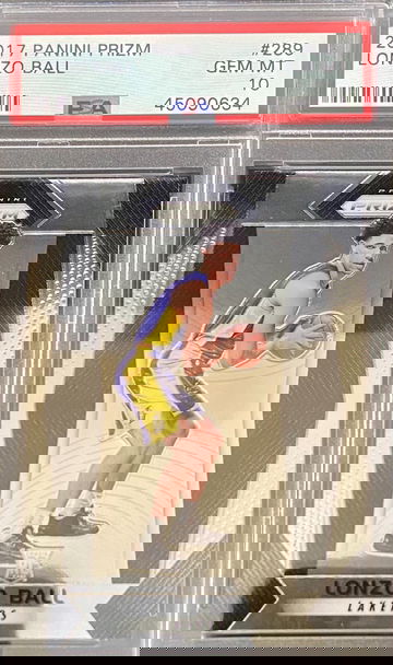 Lonzo Ball 2017-18 Prizm Base RC  PSA 10