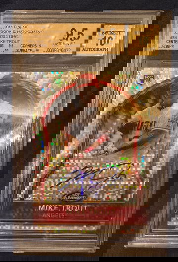 2011 Topps Finest xfractor Mike Trout RC Auto /299 BGS 9.5 AUTO 10