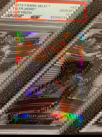 Psa 10 2019 panini select Tyler Herro silver prizm