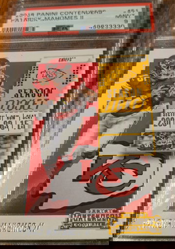 2018 Patrick Mahomes Contenders PSA MINT