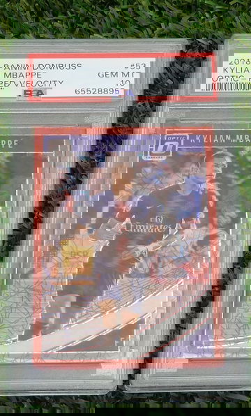 2018-19 Donruss Optic Soccer Red Velocity Prizm #53 Kylian Mbappe #/50 PSA 10