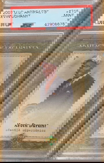 2007 Kevin Durant Upper Deck Artifacts Rookie PSA9