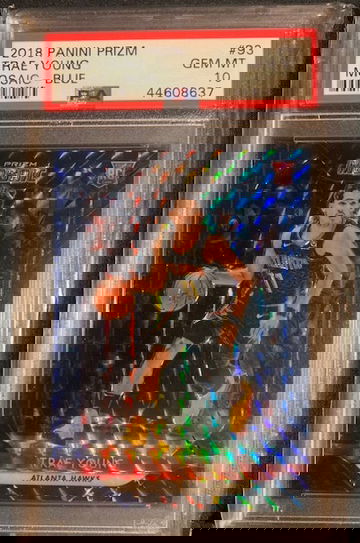 2018 Panini Prizm Trae Young Mosaic Blue PSA 10