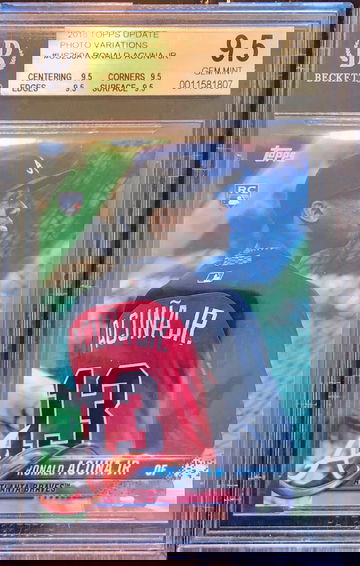 2018 Topps Update Ronald Acuña Red Blue Variation BGS 9.5