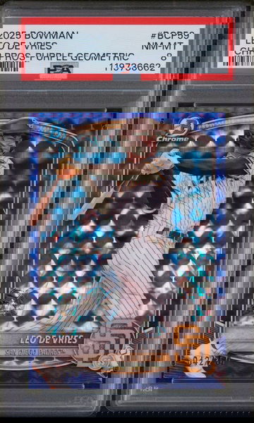 2025 Bowman Chrome Prospects Purple Geometric Leo De Vries #BCP59 /250 PSA 8