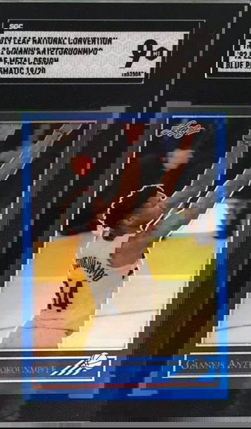 Giannis Antetokounmpo 2019 Leaf The National VIP Blue Prizm /20 SGC 9 Mint