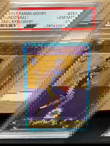 Lonzo Ball rookie pop of 19 PSA 10