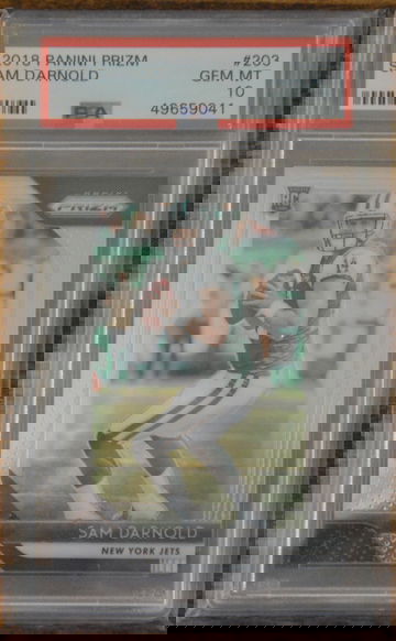 2018 Prizm Sam Darnold PSA 10