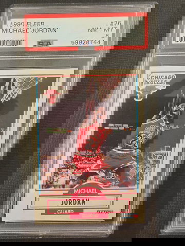 1990 Fleer #26 Michael Jordan PSA 8
