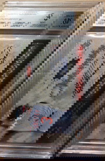 Ken Griffey Jr 2007 UD 3/25 black ink AUTO BGS 9