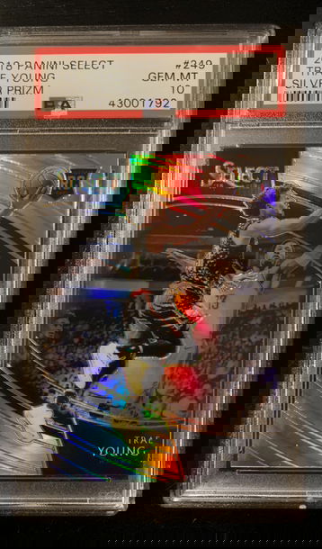 2018 Select Silver Courtside Trae Young PSA 10