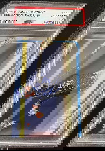 2019 Topps Chrome Fernando Tatis Jr PSA 10