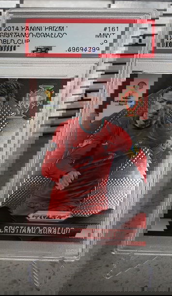 2014 Prizm World Cup Cristiano Ronaldo PSA 9